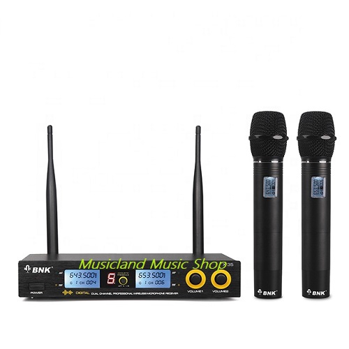 BNK professional dual channel wireless microphone X35