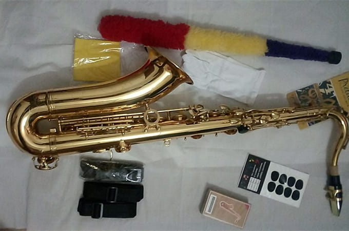 Tenor saxophone