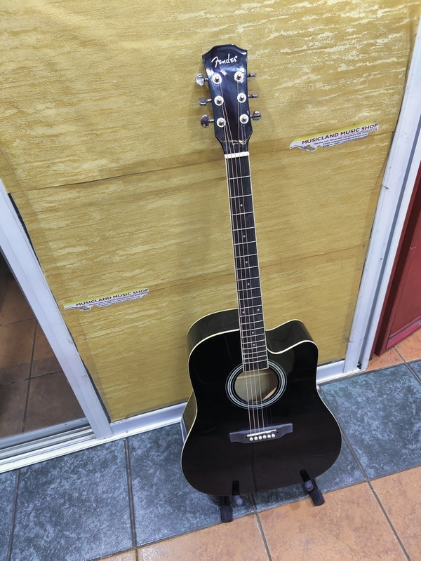 Fender 41-Inch full size acoustic guitar