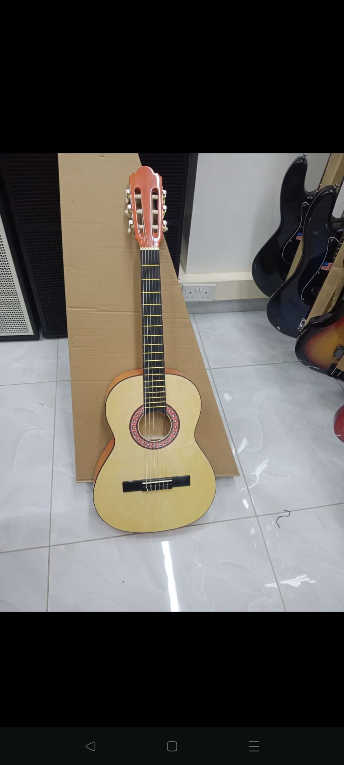 36" classic guitar