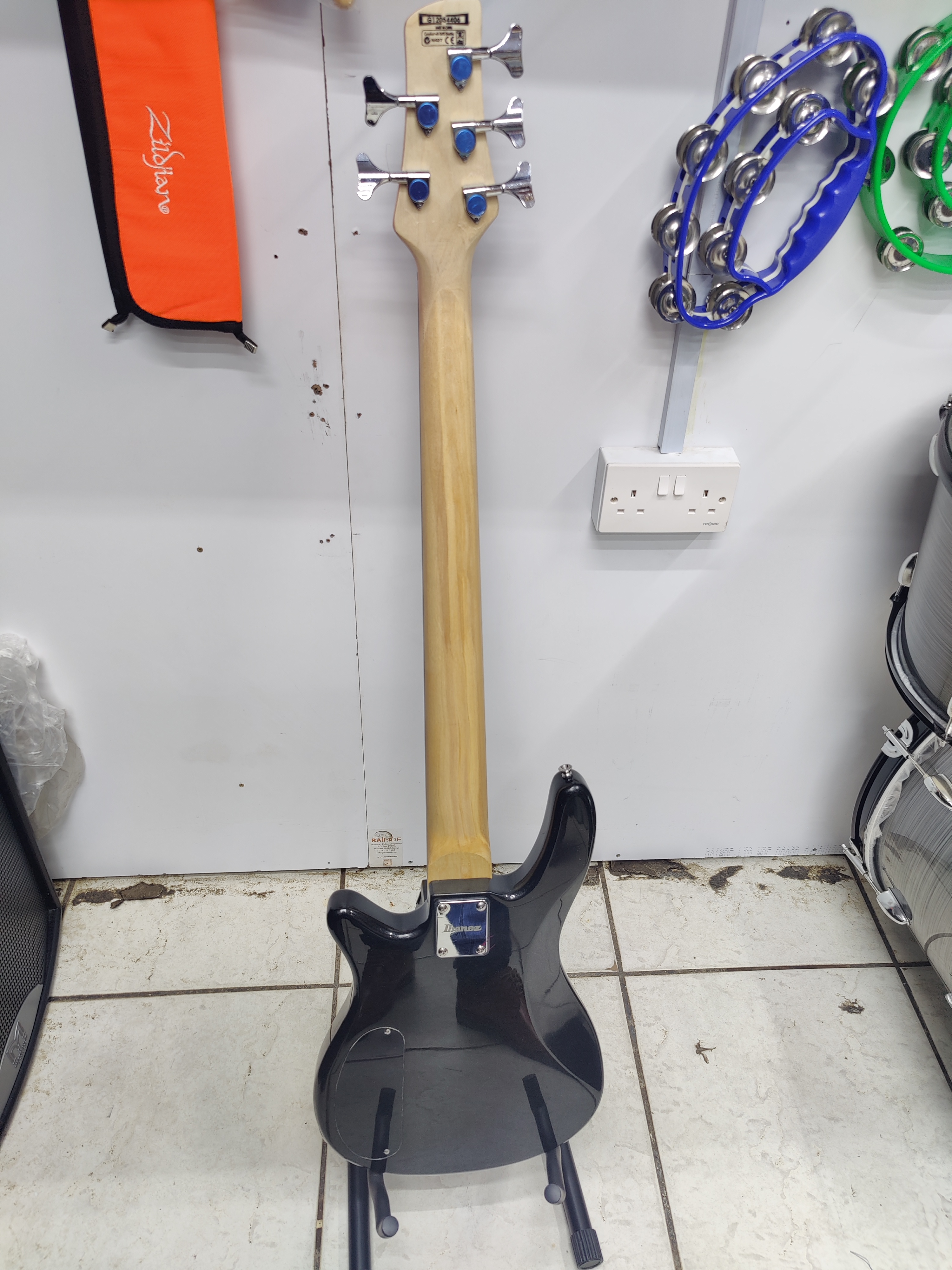 Ibanez 4-String Bass Guitar back