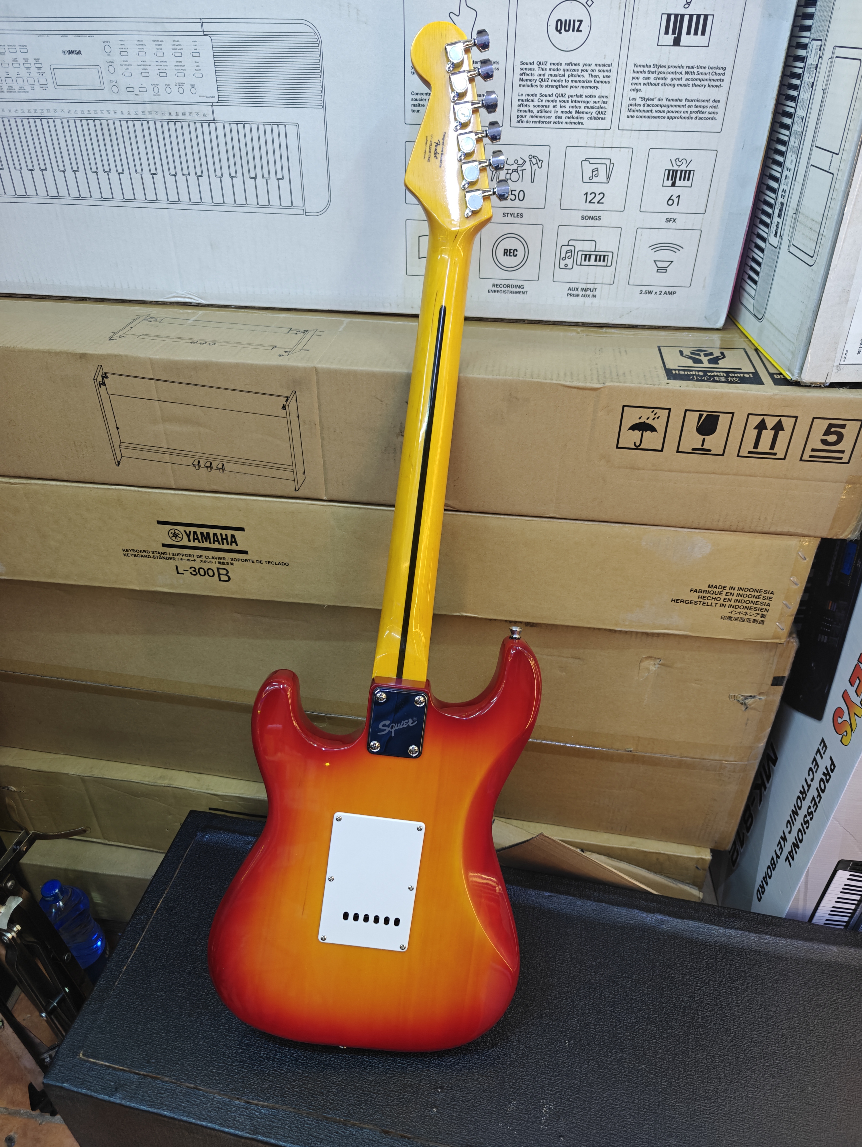 Fender Squier Debut Series Stratocaster Electric Guitar, Beginner Guitar,back