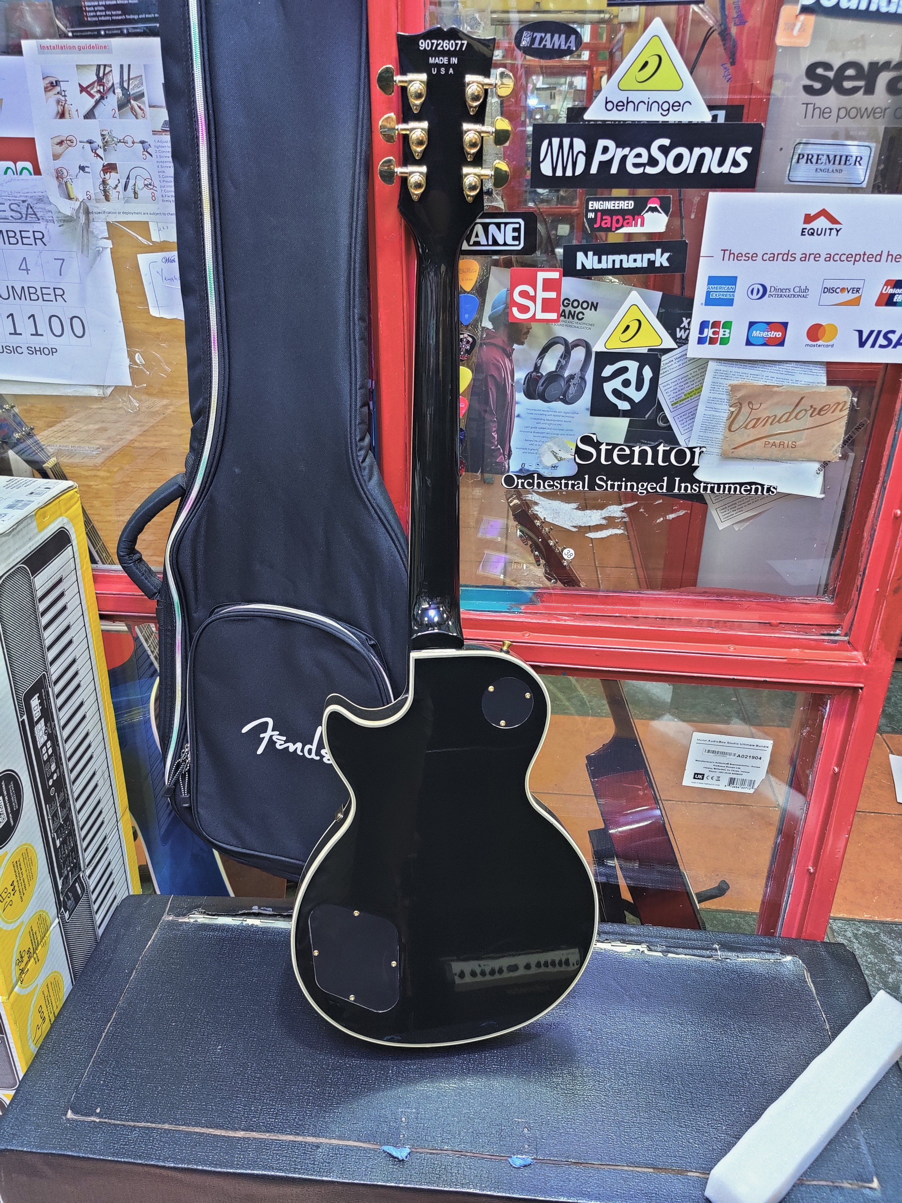 gibson les paul custom black beauty 3 pickup back