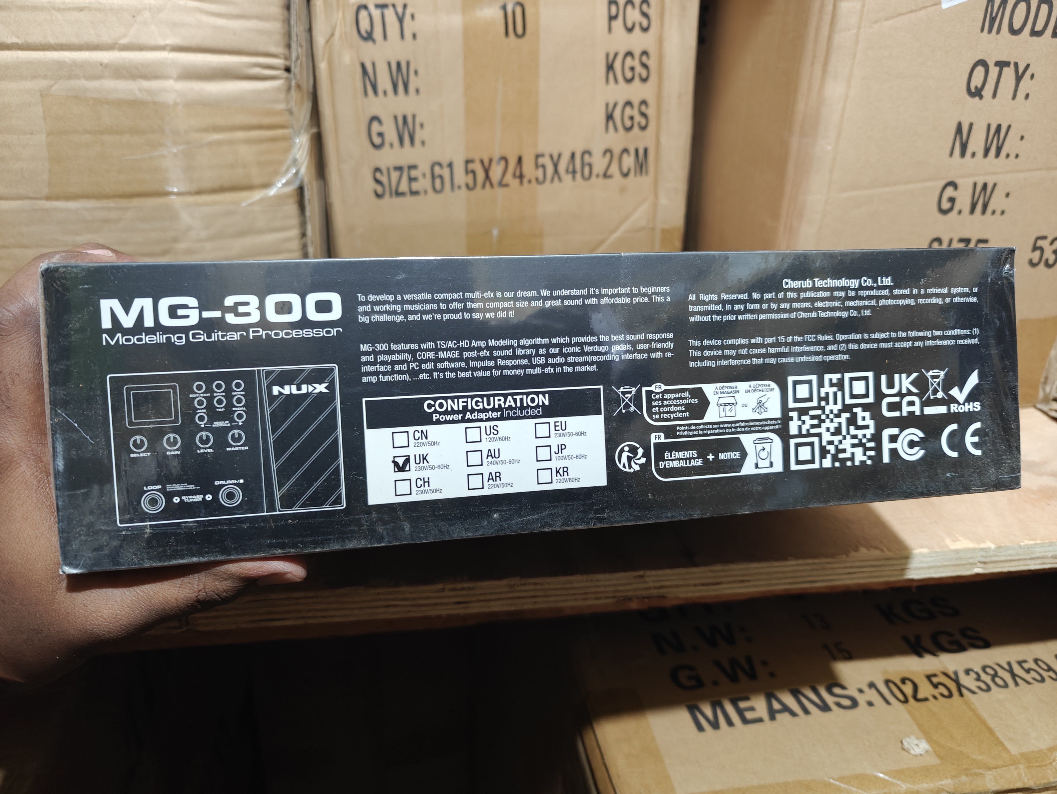NUX MG-300 side