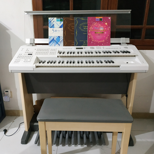 Yamaha Electone ELB-02 